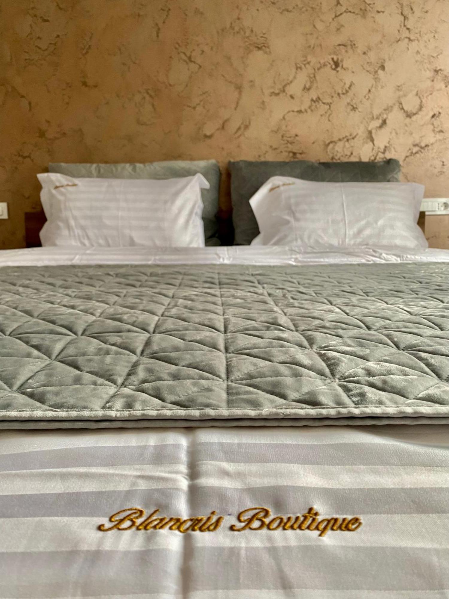Blancris Boutique Apartman Brassó Kültér fotó